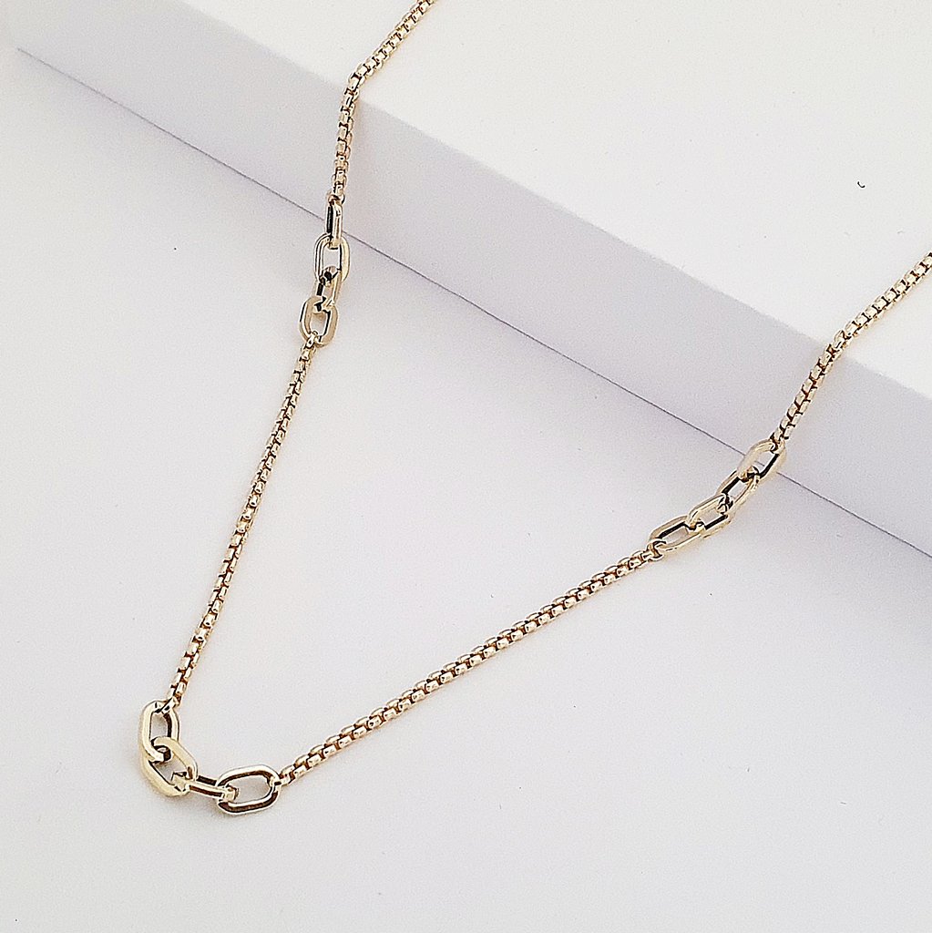 14 Ayar Altın Ara Halkalı Kutu Zincir Kolye 55cm ZN06329