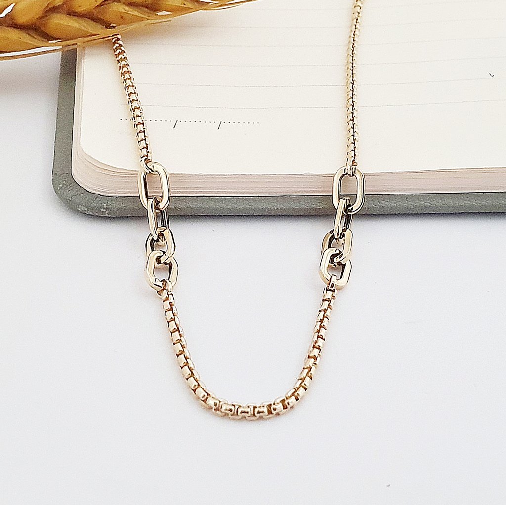 14 Ayar Altın Ara Halkalı Kutu Zincir Kolye 55cm ZN06329