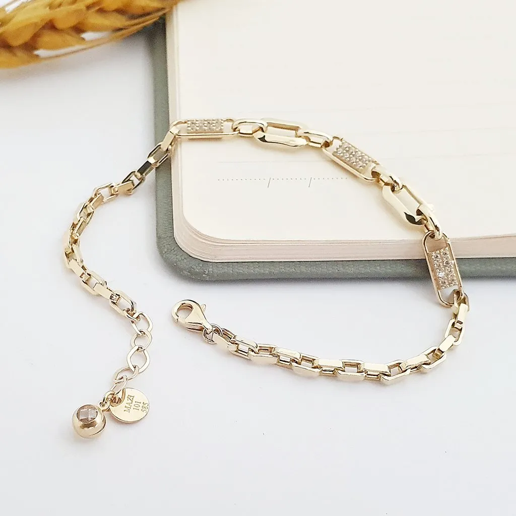 14 Ayar Altın Minimal Pave Detay Ataç Zincir Bileklik KN10128
