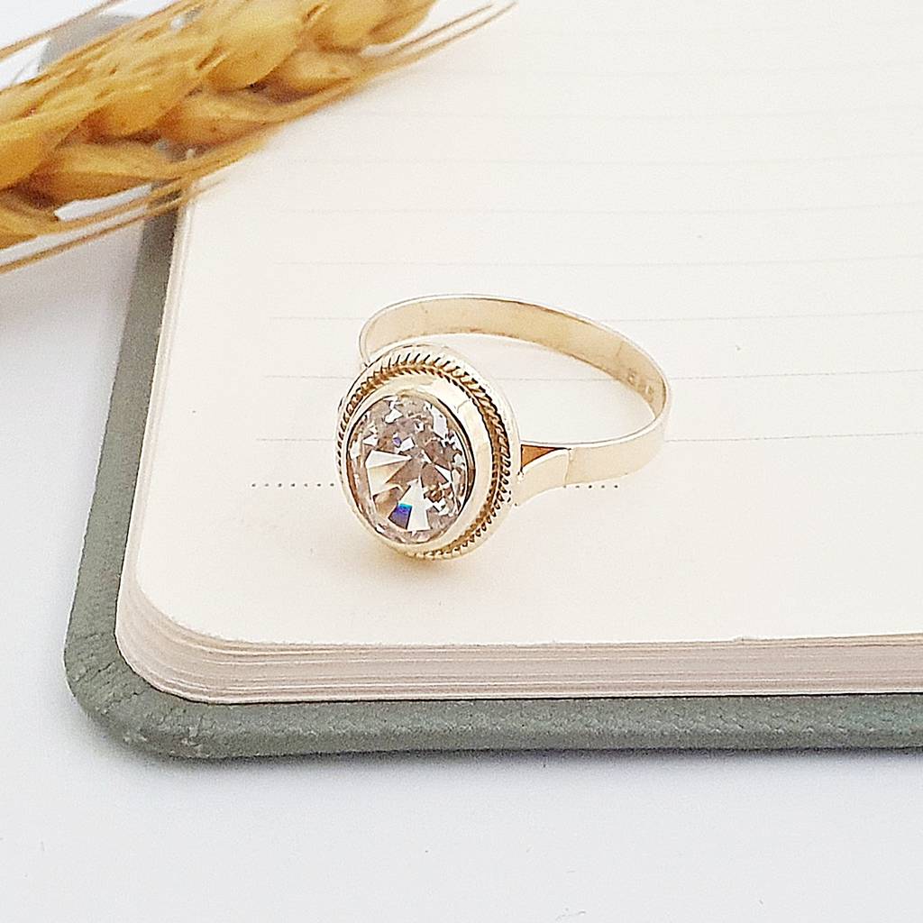 14 Ayar Altın Oval Kesim Bezel Yüzük YZ03814