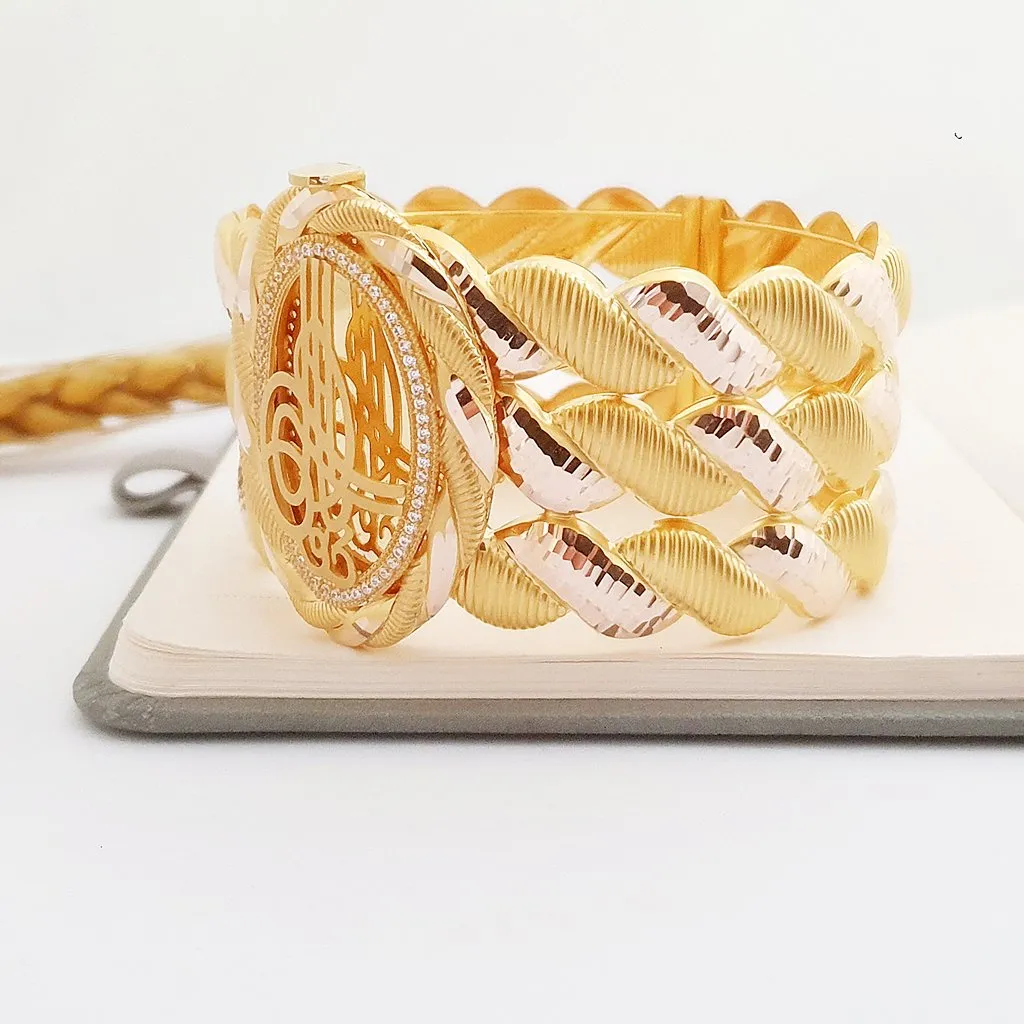 14 Ayar Oval Tuğra Kilitli Dolgun Burma Kelepçe Bilezik FB06816