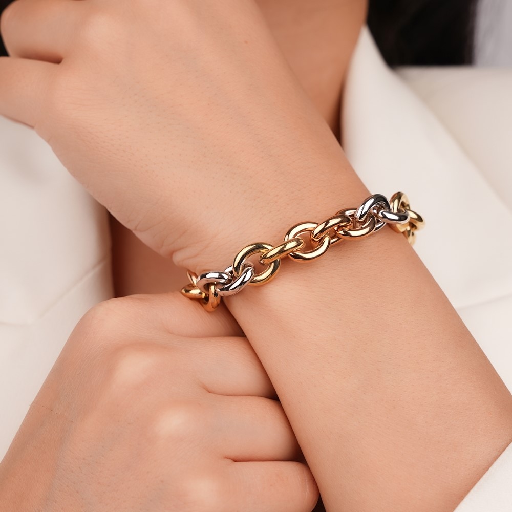Tavsiye ediyorum super göründüğü gibi  14K Altın Kalın Oval Zincirli Bileklik KN04645
