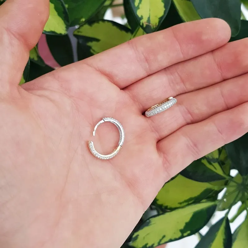 18 mm Yeşil Beyaz Altın Taşlı Halka Küpe KP06821