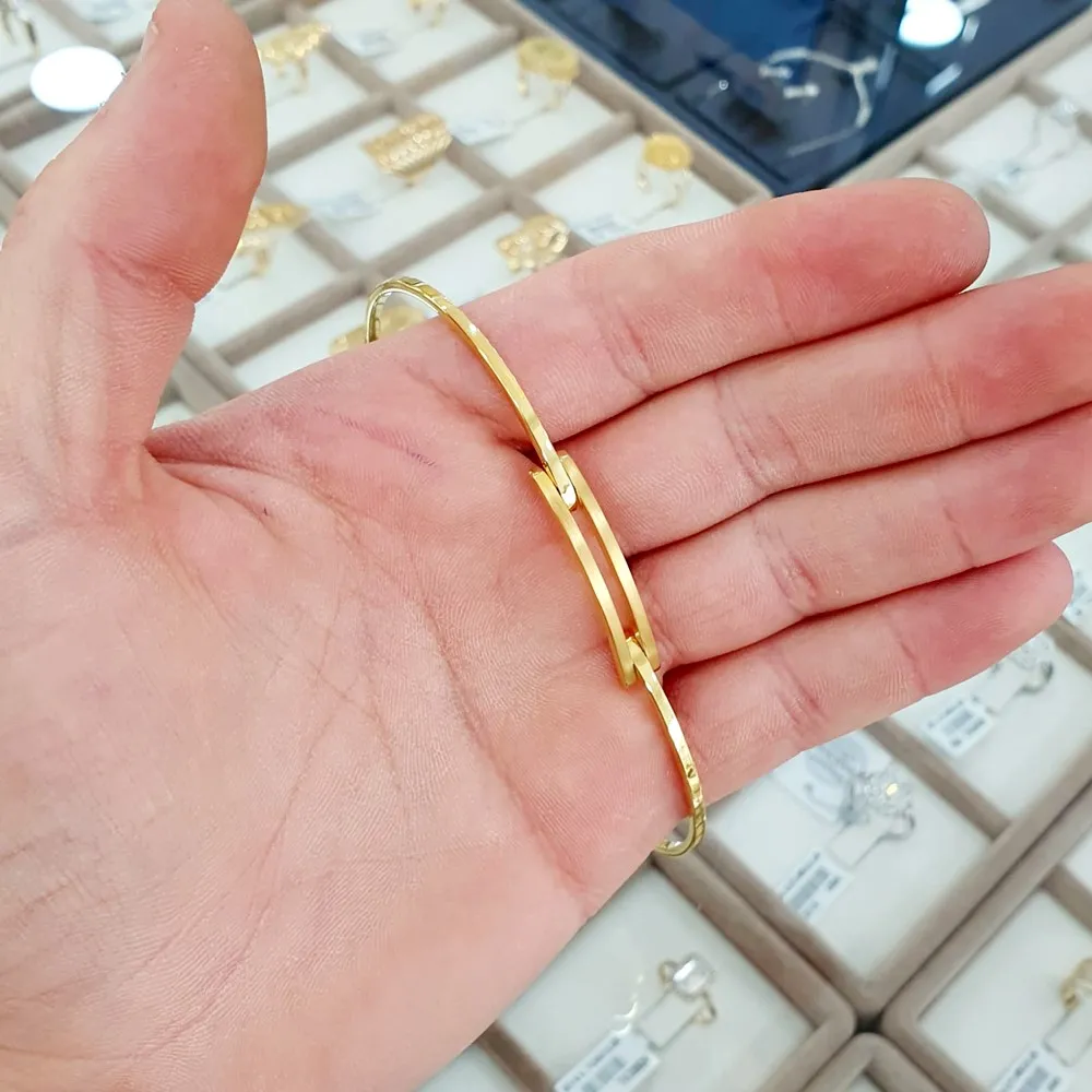 8 Ayar Altın Kaburga Kelepçe Bilezik FB04537