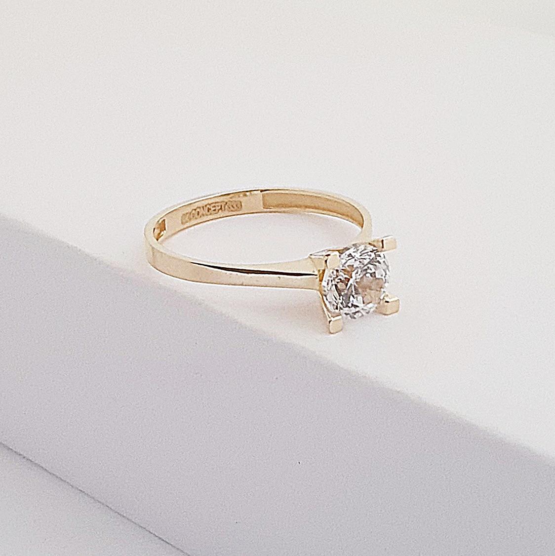 8 Ayar Sarı Altın İnce Tektaş Yüzük TK05258