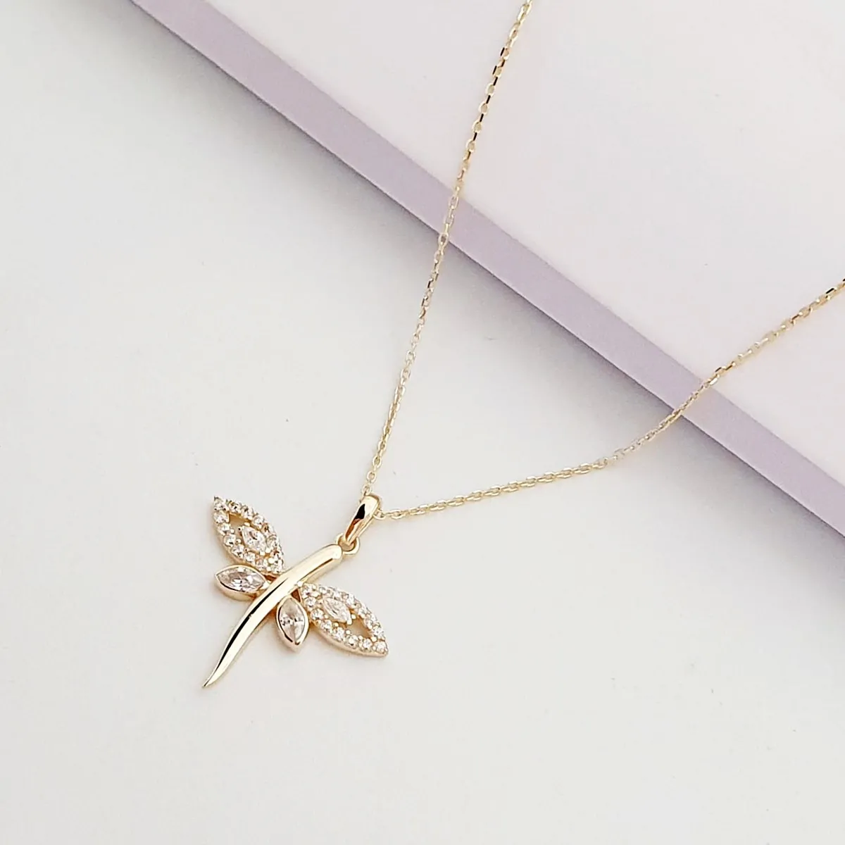 8 Ayar Yusufçuk Altın Kolye KL09991