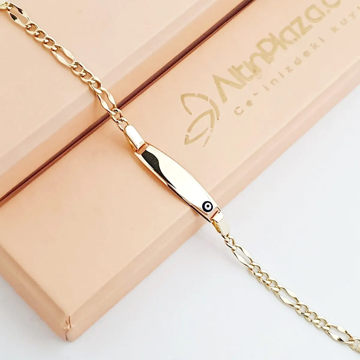 Nazar Plakalı 14 Ayar Altın Bebek Künyesi CK02033