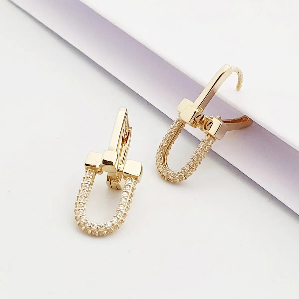 Taşlı Tiffany 14 Ayar Altın Küpe KP09082