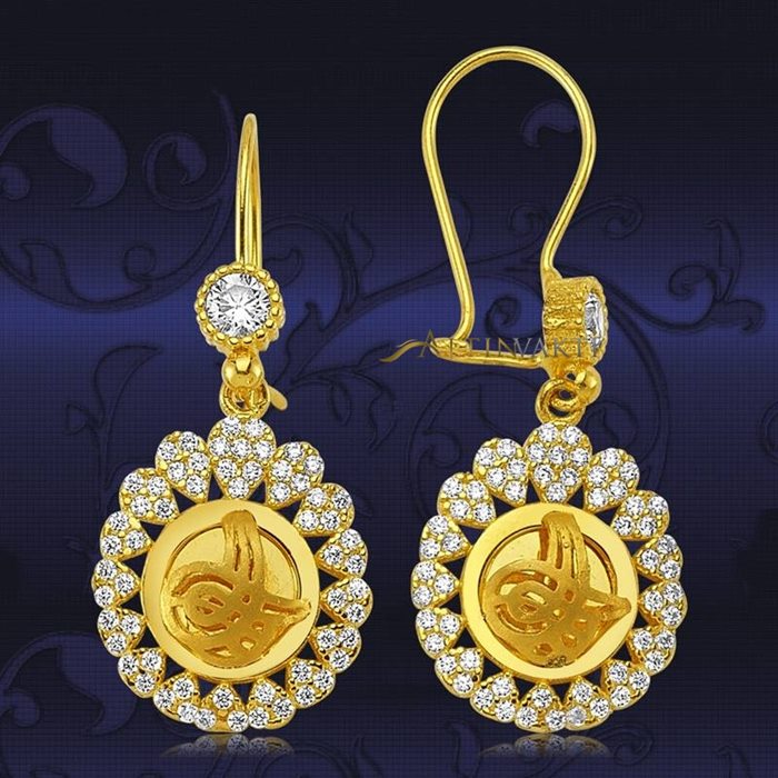 Damla Taşlarla Süslü 14 Ayar Altın Sallanan Tuğralı Küpe