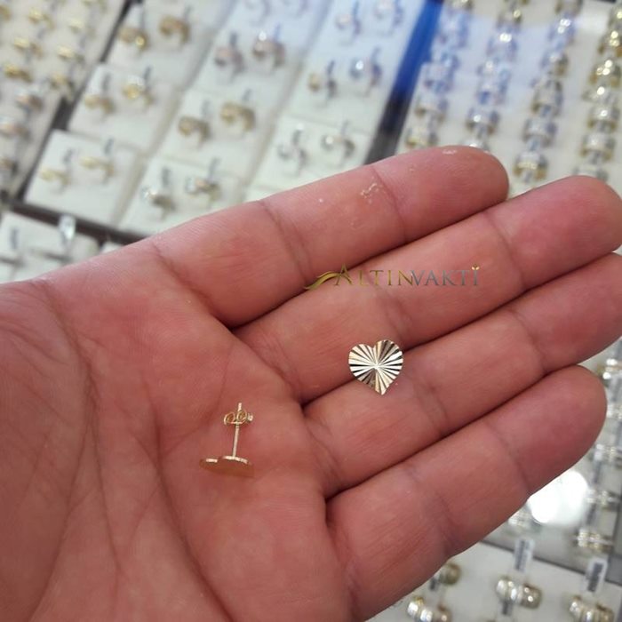 14 Ayar Bebek Top Küpe Aynalı 14 Ayar Altın Mini Top Küpe ｜ Bilezikci