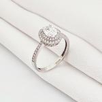 Beyaz Altın Oval Kesim Baget Yüzük TK04062